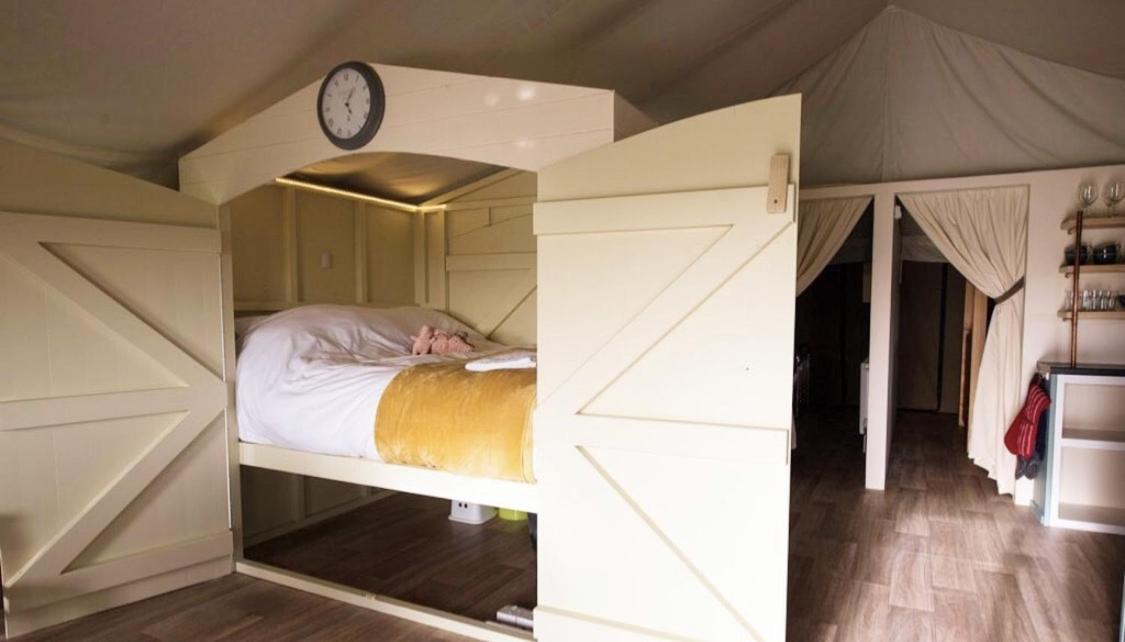 Midleydown Luxury Glamping Hotel Exeter Exterior photo